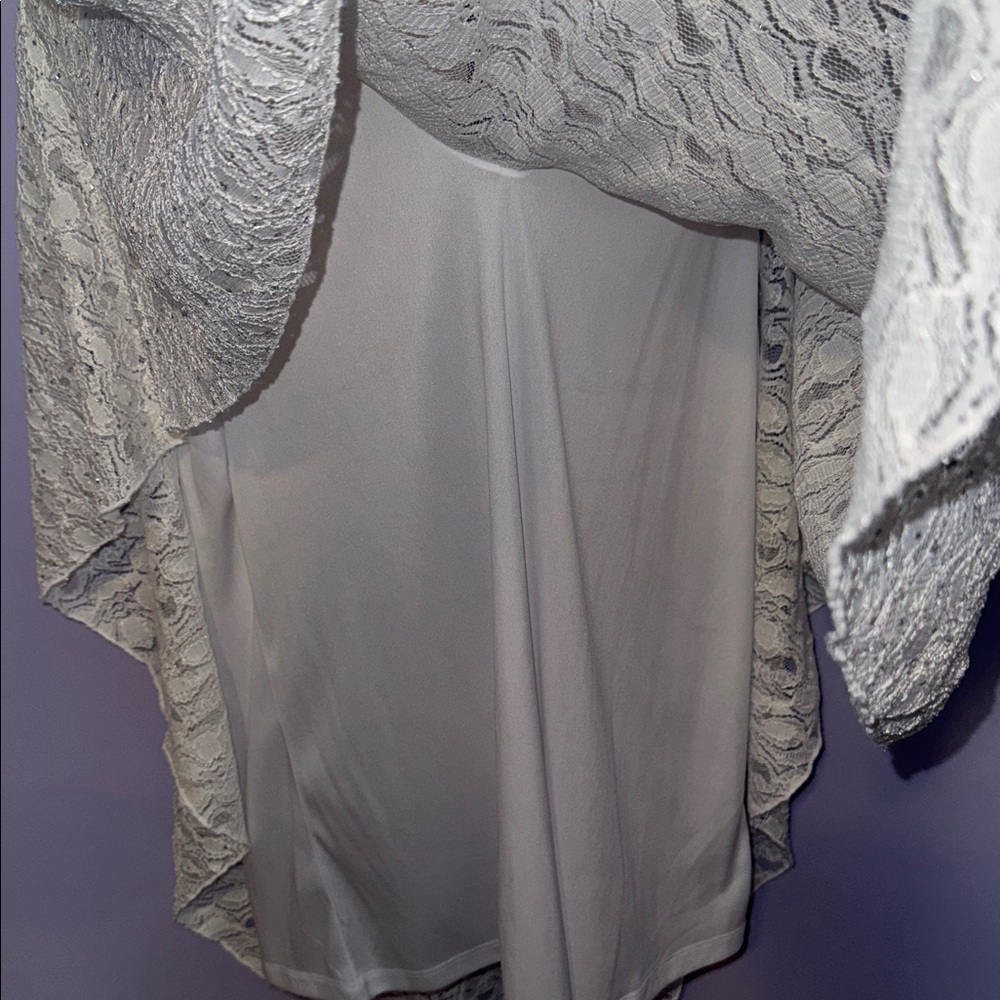 Kate Park Top🪩🤍 - Picture 4 of 6
